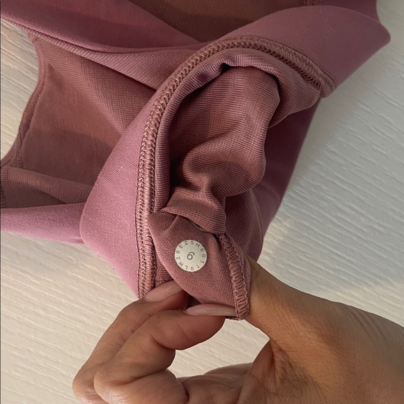 Lululemon Athletica Dusty Rose Sports Bra - Picture 4 of 4